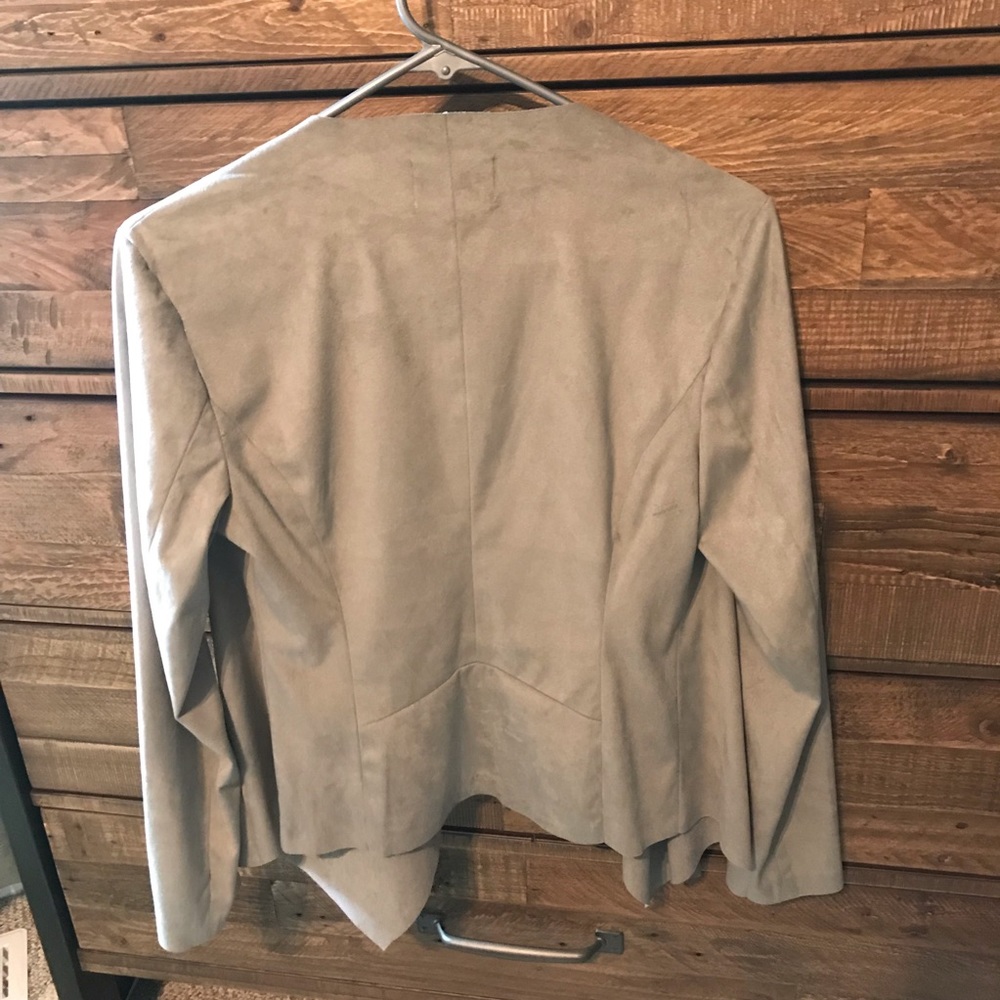 Vigoss Faux Suede Gray Wrap Jacket/Blazer - Picture 2 of 5